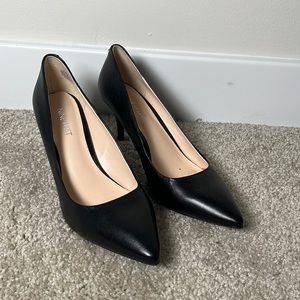 Nine West Black Pointed Toe Heels